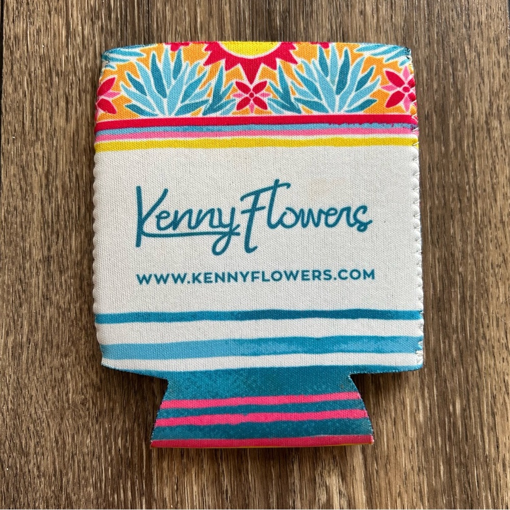 ‼️Kenny Flowers Vacation Can Koozie‼️